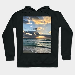 When the Sun comes up in Cancun Hoodie